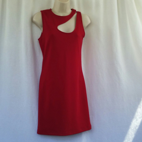 Peep dress Size M Red Cutaway neckline Sheath - Picture 3 of 6